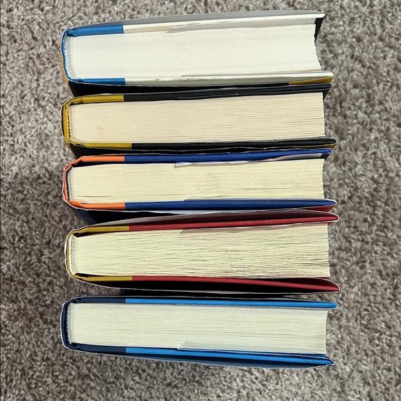 Set of 5 Hardcover Books - Picture 13 of 16